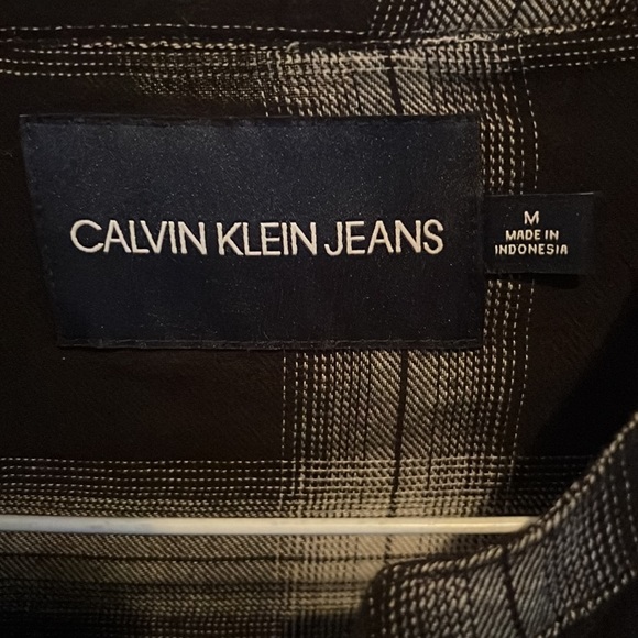 Button down top - Picture 2 of 2